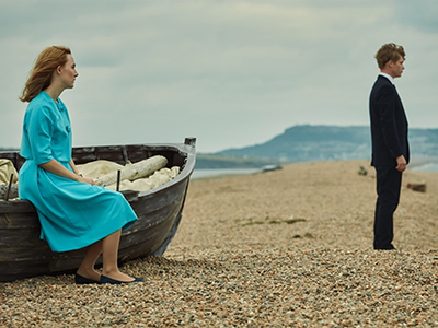 ON-CHESIL-BEACH-400x300