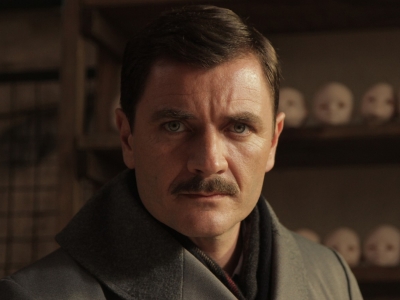 The-german-doctor_400x300_acf_cropped